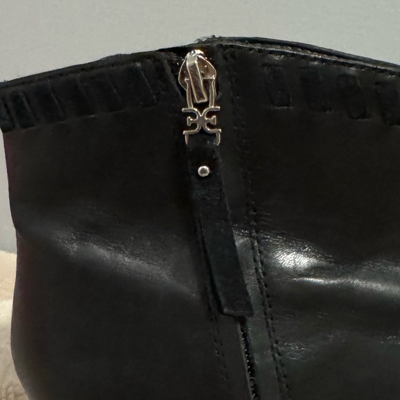 Sam Edelman Willice Black Leather Ankle Boots with Fringe - Picture 6 of 9